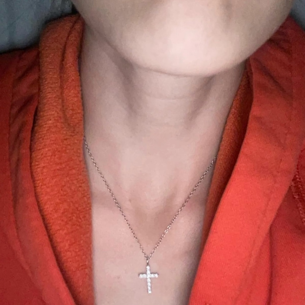 925 Sterling Silver Cross Necklaces for Women - Picture 10 of 12